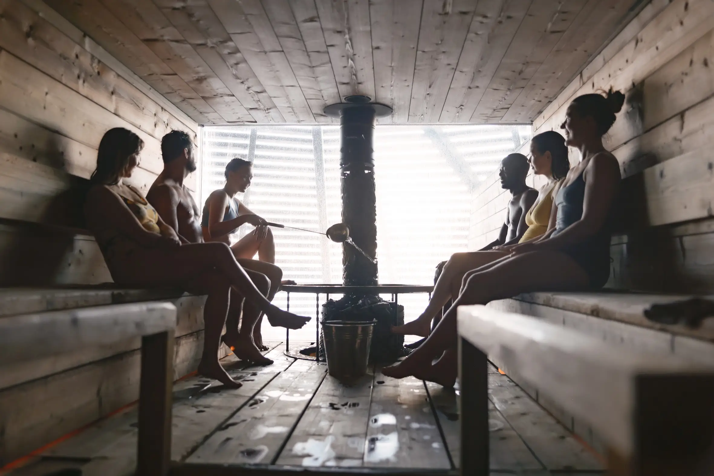 Le sauna finlandais : bien plus qu&rsquo;une tradition, un outil de business